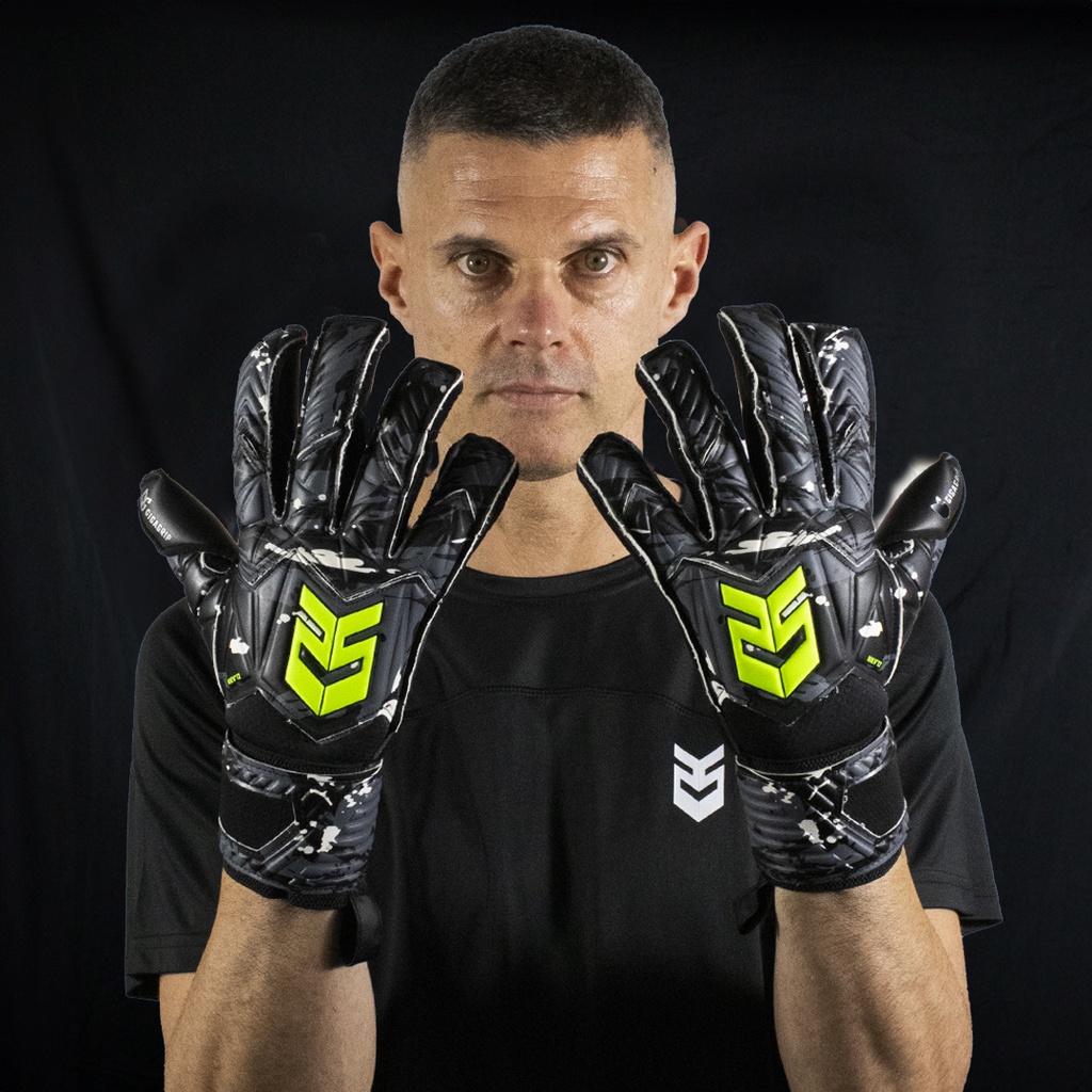 TwoFive Kiev’12 Black Pro вратарски ръкавици