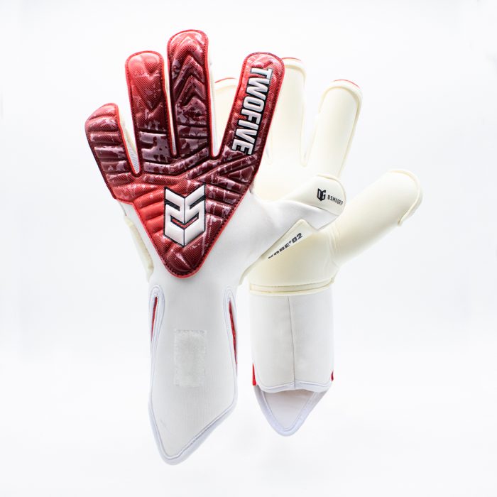 TwoFive KOBE'02 goalkeeper gloves